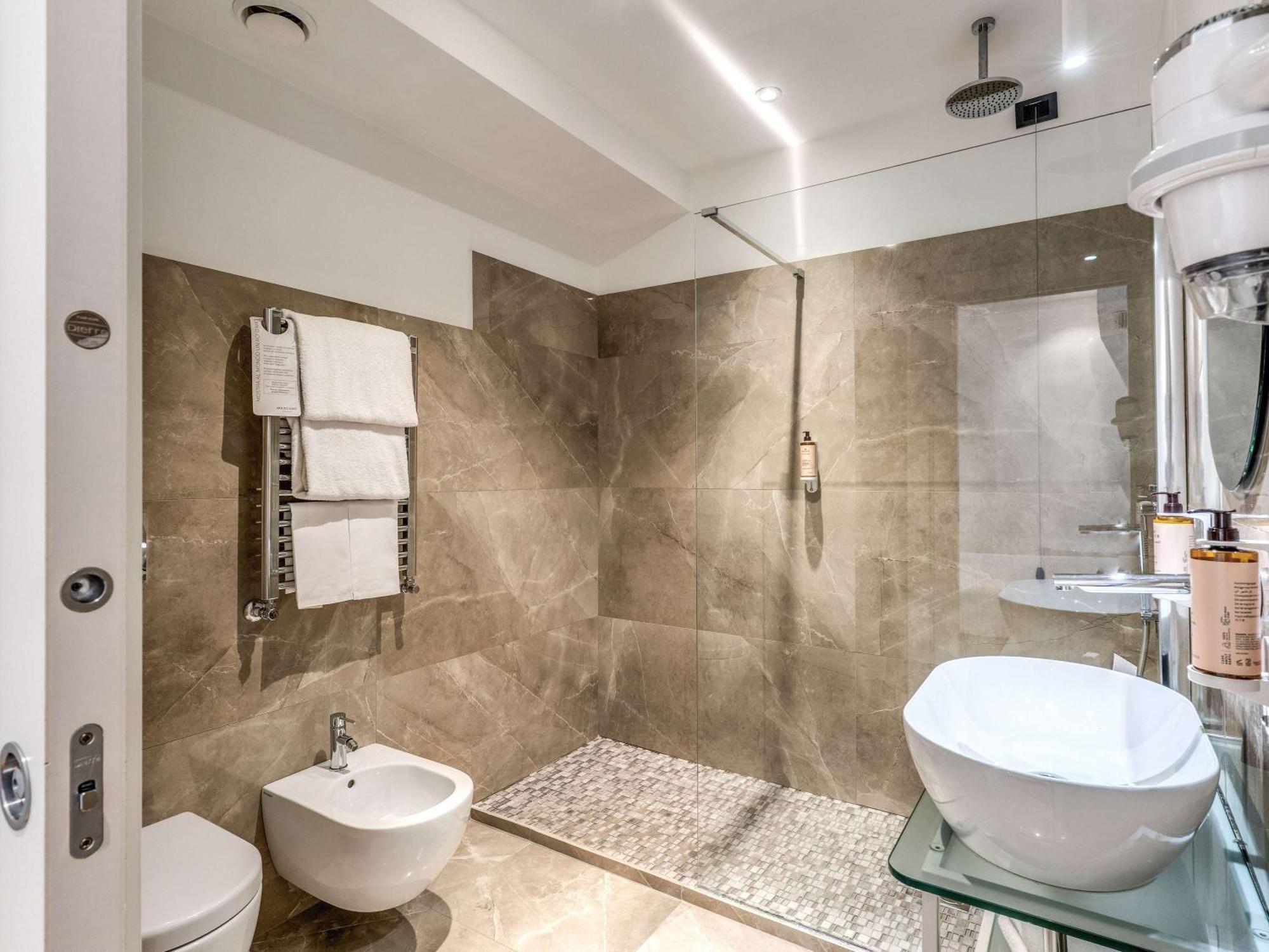 Mercure Roma Centro Termini Kültér fotó